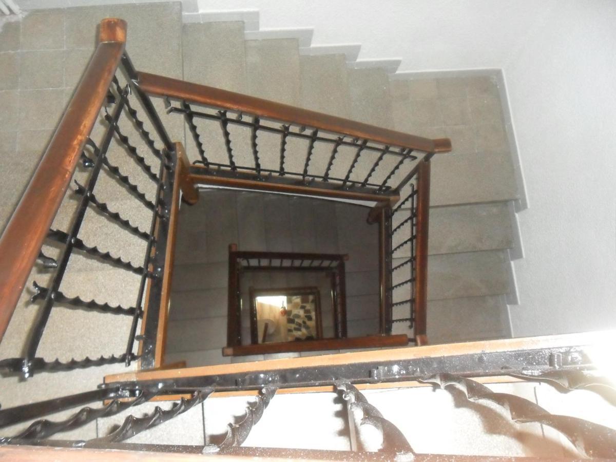 Hostal Porta De Nuria Ribes de Freser Kültér fotó