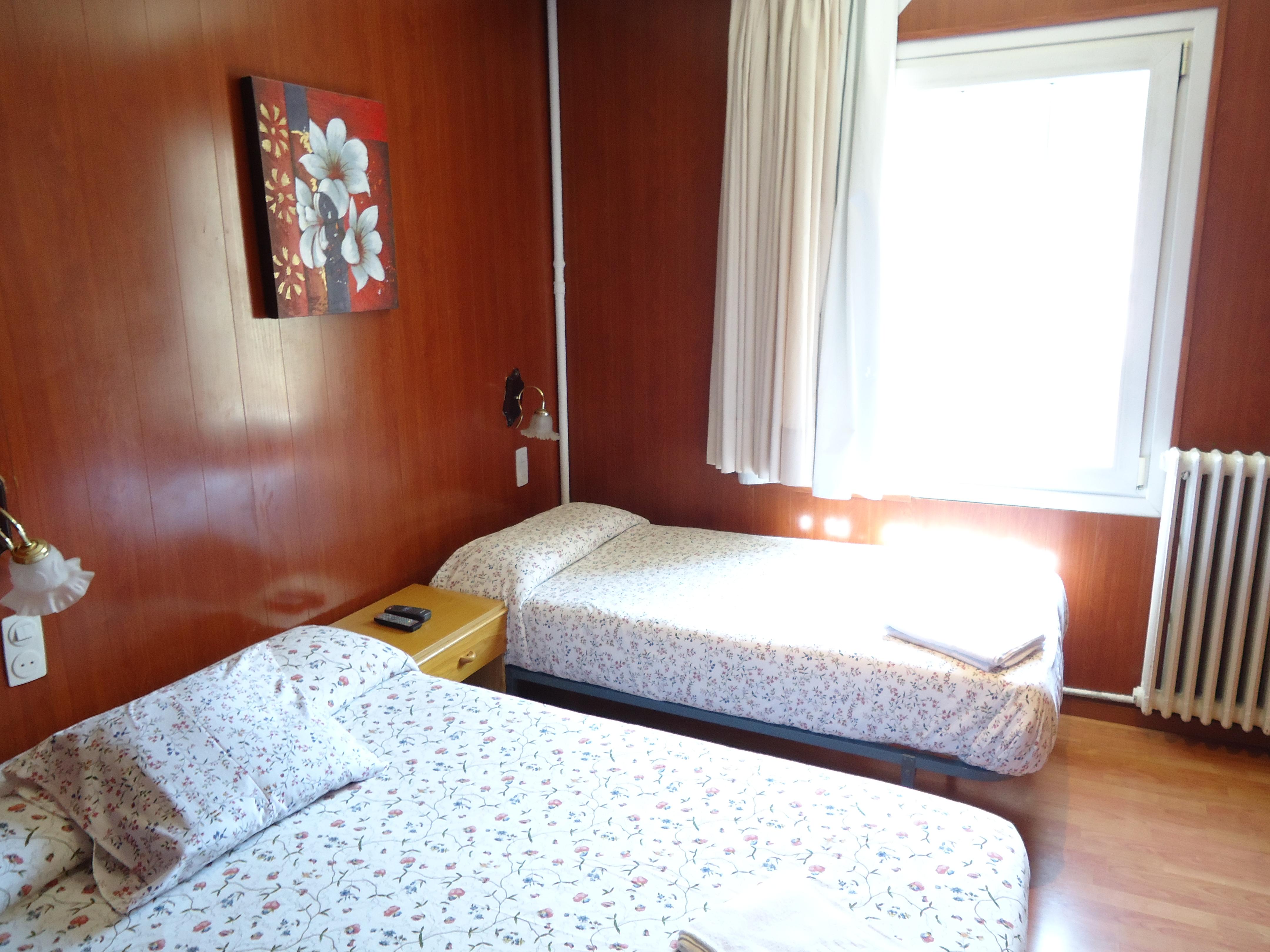 Hostal Porta De Nuria Ribes de Freser Kültér fotó