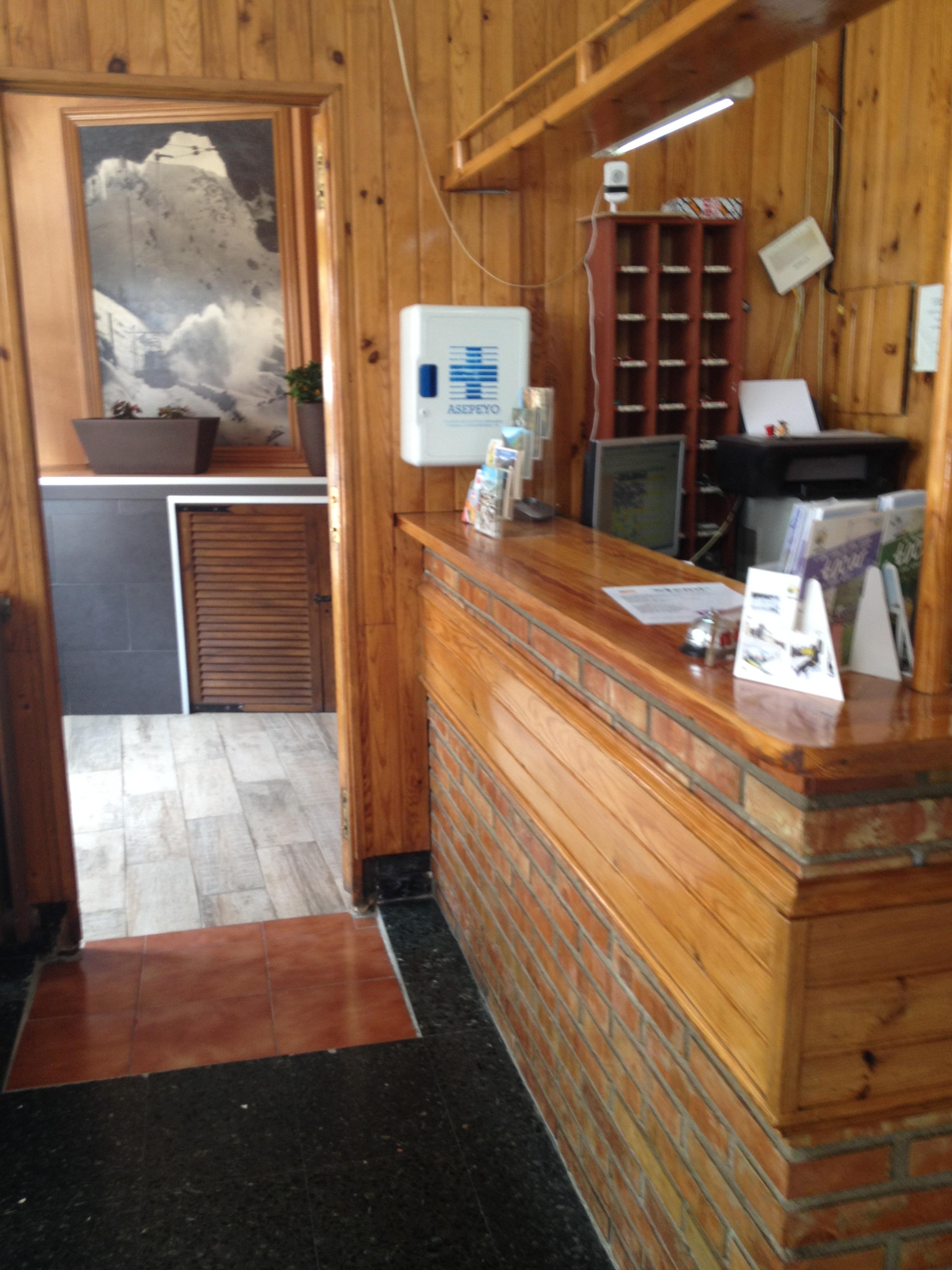 Hostal Porta De Nuria Ribes de Freser Kültér fotó