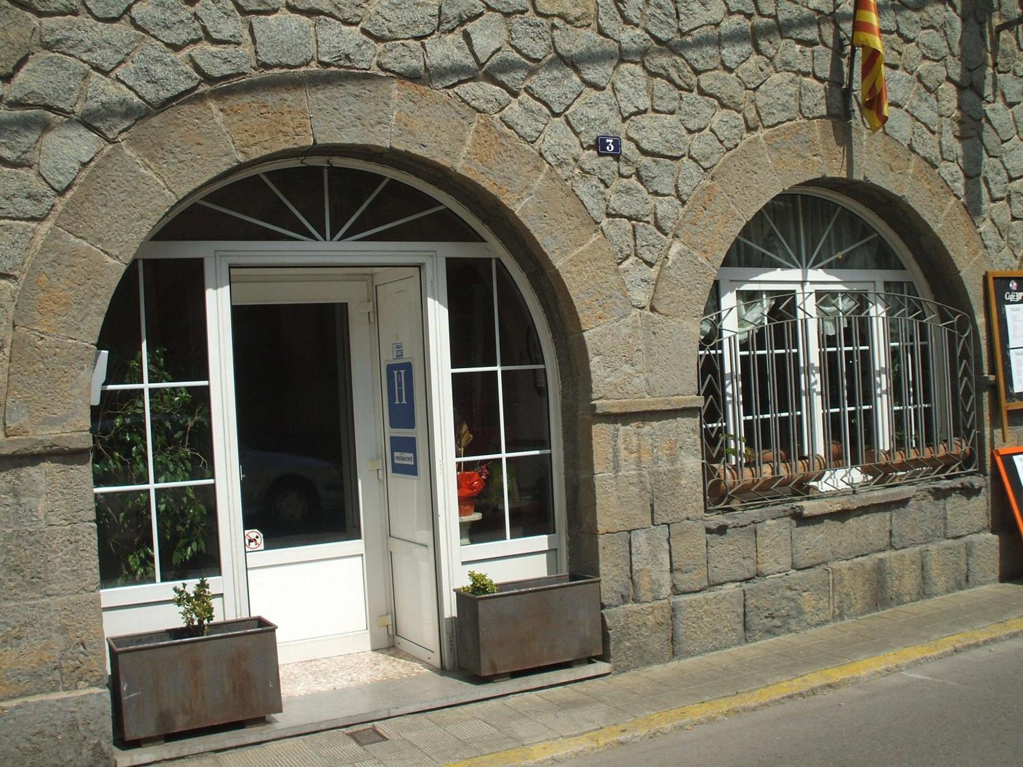 Hostal Porta De Nuria Ribes de Freser Kültér fotó