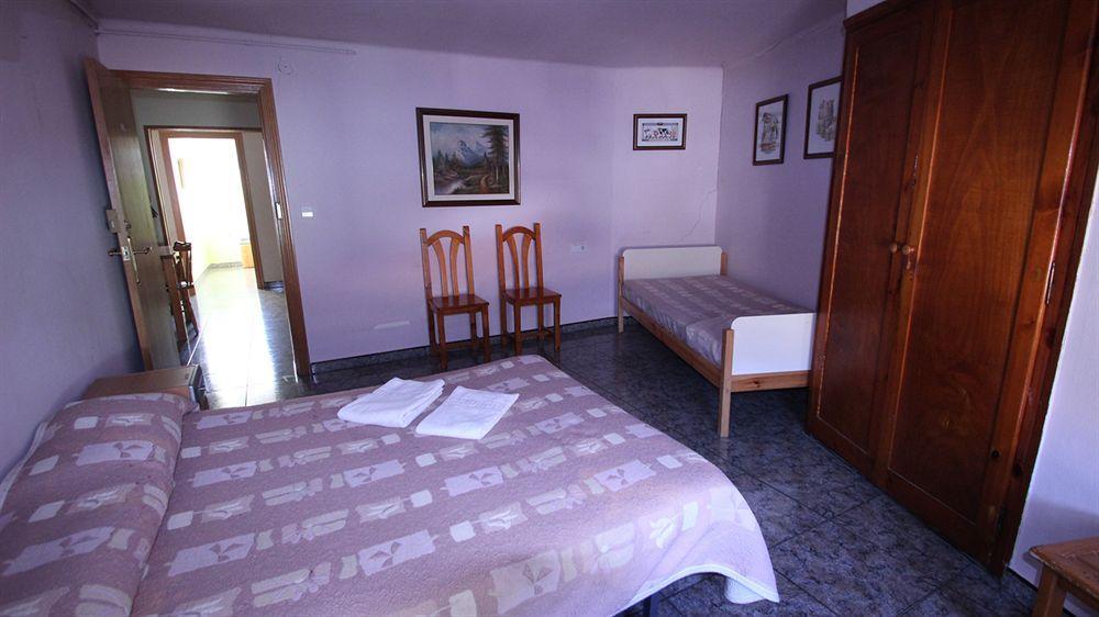 Hostal Porta De Nuria Ribes de Freser Kültér fotó