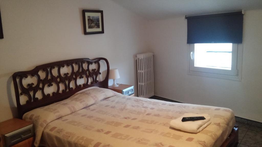 Hostal Porta De Nuria Ribes de Freser Kültér fotó