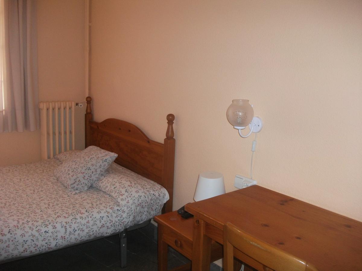 Hostal Porta De Nuria Ribes de Freser Kültér fotó